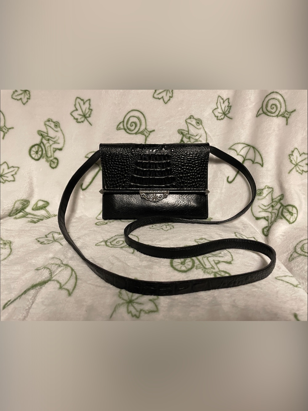Brighton Black Croc-Embossed Leather Crossbody Bag/ like new